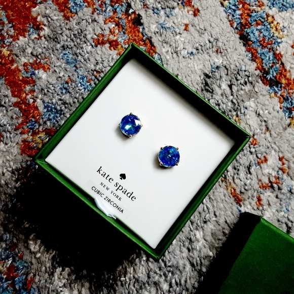 Kate Spade Boxed Round Stud Earrings - Picture 10 of 10